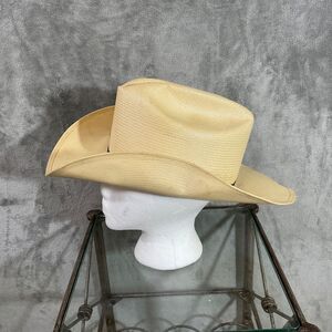 VINTAGE Miller Western Wear Cowboy Hat Ridge Top 10 X size 7 1/4 Ivory USA